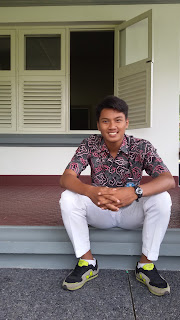 TAMPAK SIRING: KEISTIMEWAAN ISTANA TAMPAK SIRING