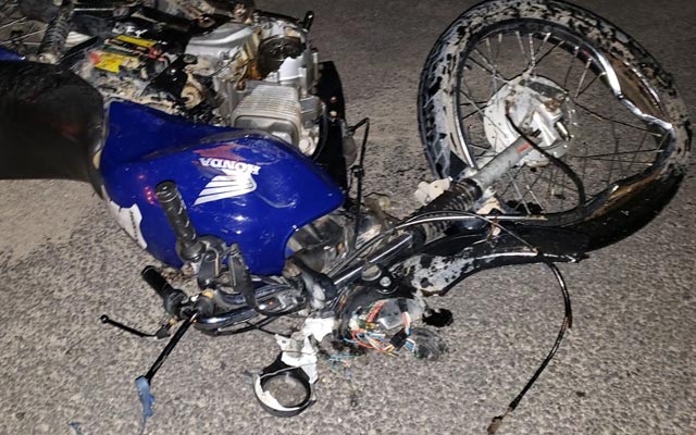 Homem morre em acidente entre moto e caminhão em Jacobina