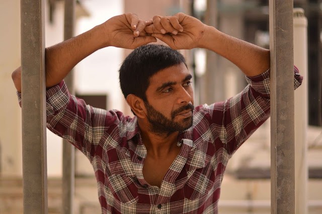 Rohit Pathak Rohit Pathak, Gautam Singh's next movie 'Gaon'