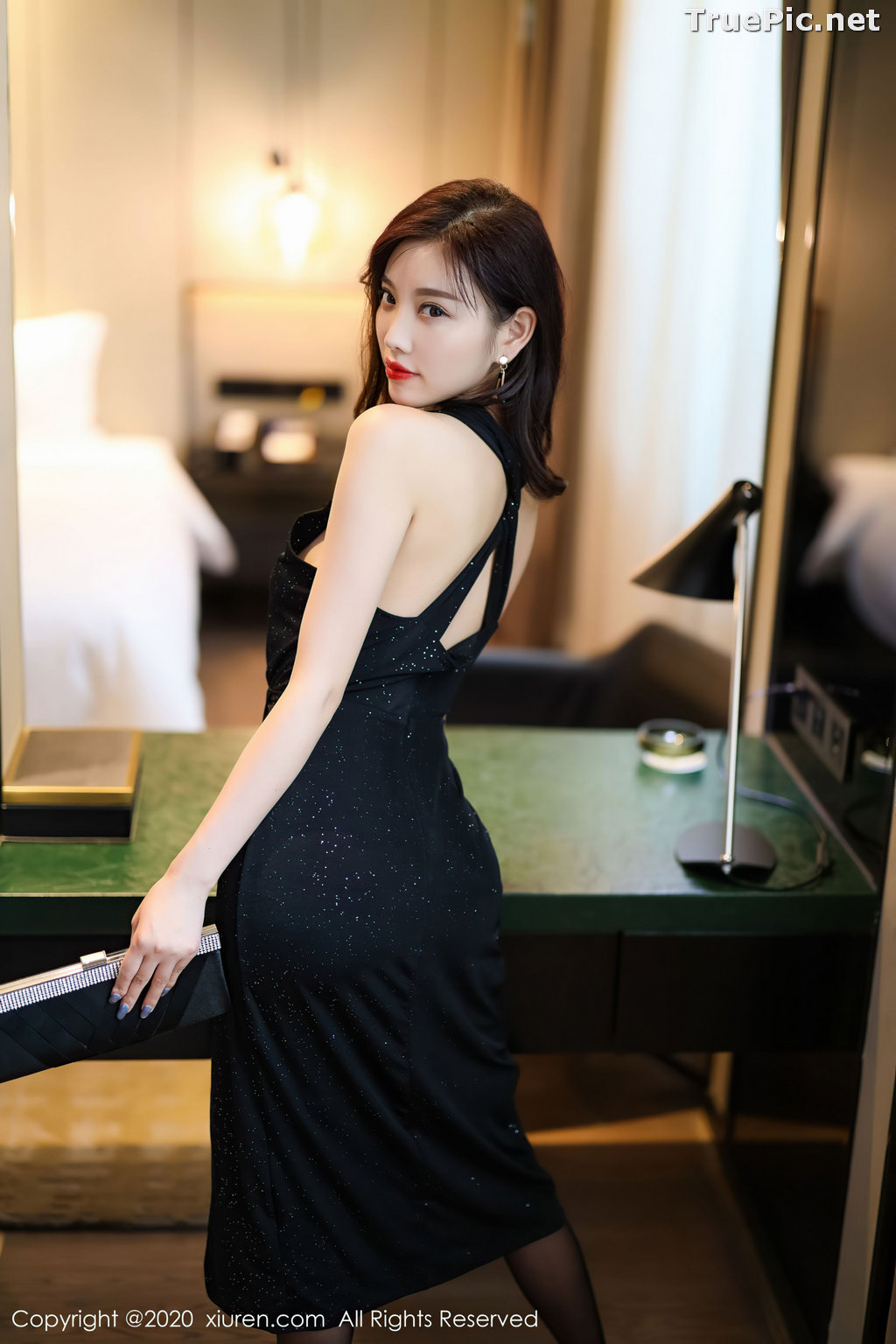 Image XIUREN No.2616 - Chinese Model - Yang Chen Chen (杨晨晨sugar) - Sexy Dark Lady - TruePic.net - Picture-25