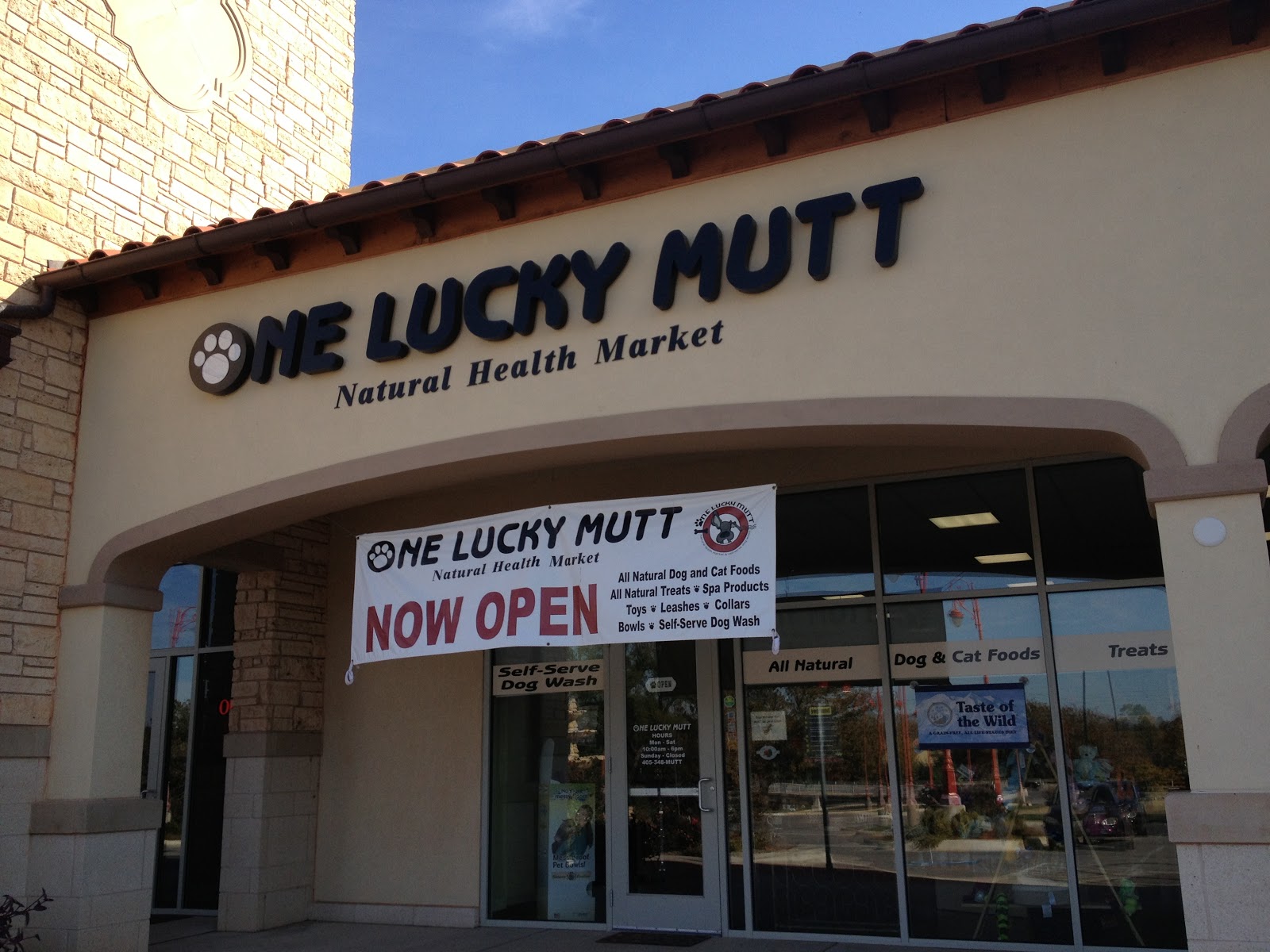 BarkBox and One Lucky Mutt