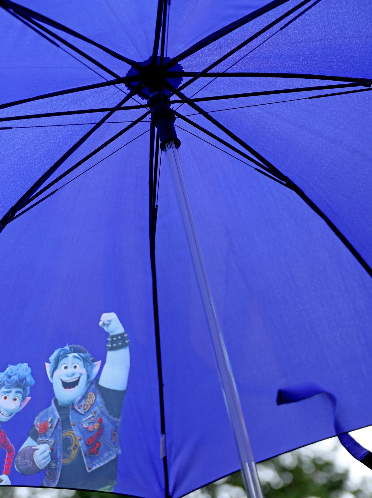 pixar onward light-up umbrella