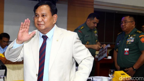 Demo Omnibus Law Ricuh, Prabowo: Ada Kekuatan Asing! Demo Omnibus Law Ricuh, Prabowo: Ada Kekuatan Asing!