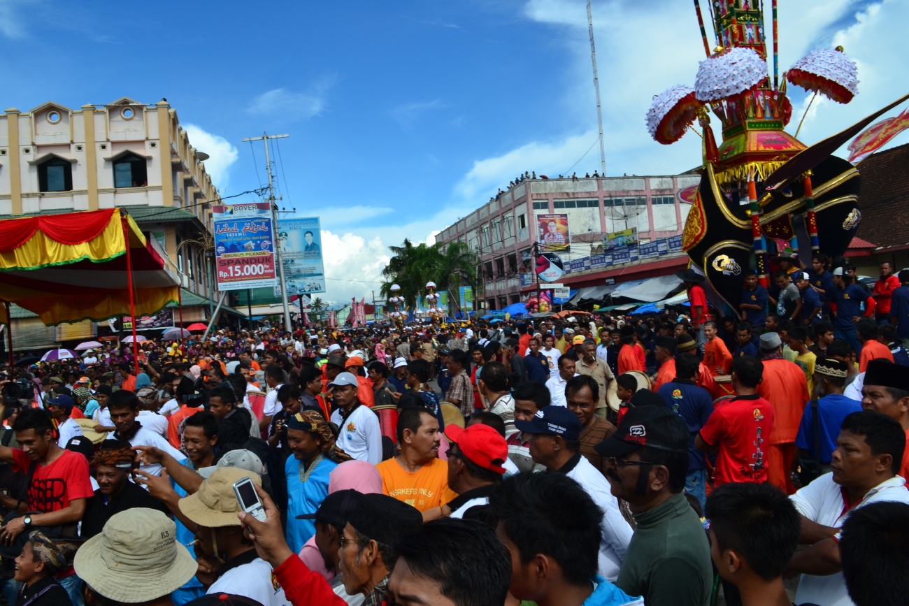 007 Addict: Pesta Budaya Tabuik, Pariaman, Sumatera Barat