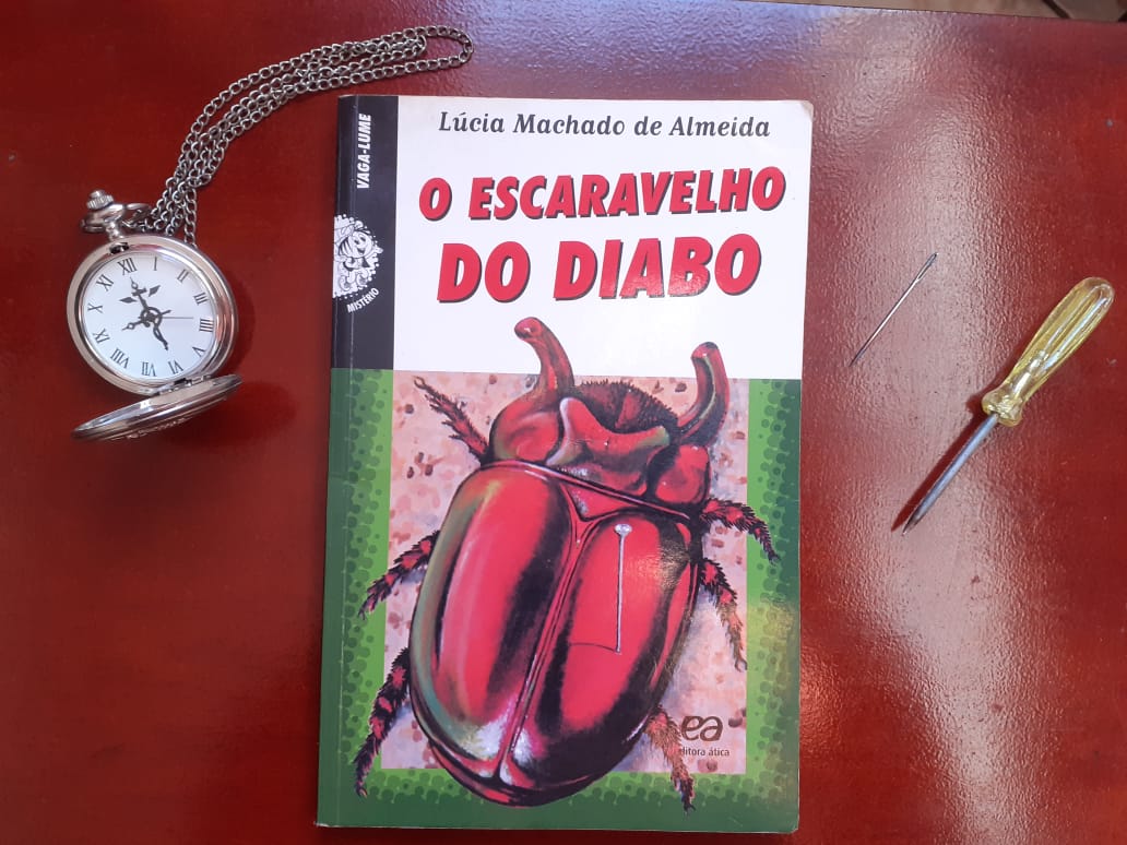 Resenha do livro Escaravelho do Diabo Lúcia Machado Resenha do livro Escaravelho do Diabo Lúcia Machado