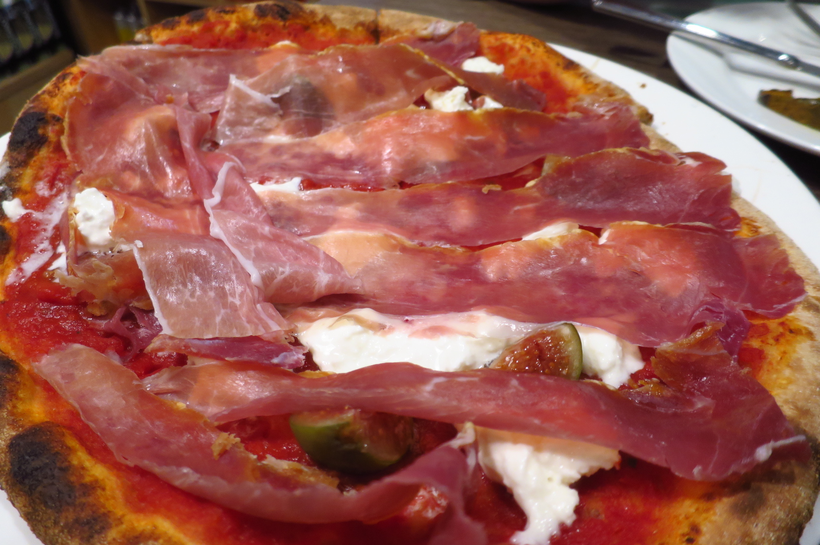 cibo_pizza%2Bparma%2Bburrata%2Bfigs.JPG