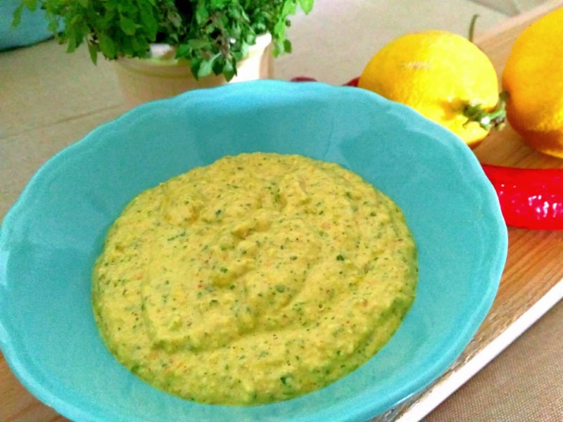Pesto alle mandorle e limone