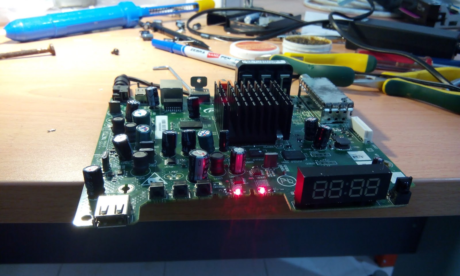 Life Begins at Forty Astro decoder repair (Model DS830NA)