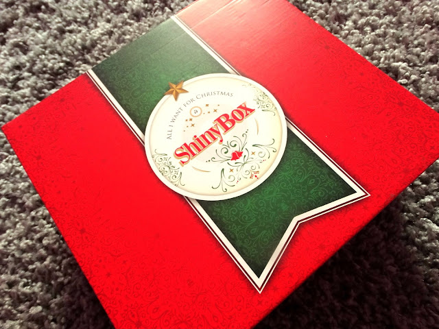 Shinybox XXL grudzień 2016 'All I want for Chistmas'