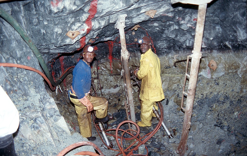 Η ΒΙΩΣΙΜΗ ΑΝΑΠΤΥΞΗ ΕΙΝΑΙ ΠΟΛΙΤΙΣΜΟΣ Deepest Mines In the World ο