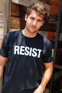 Mens Resist Tee United States of America Protest Rebel Political T Shirt Mens Resist Tee United States of America Protest Rebel Political T Shirt