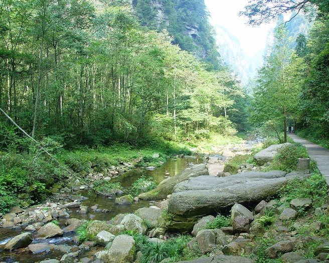 80張中國大陸國家森林公園－張家界美麗風光高解析度桌布下載！(1280x1024)