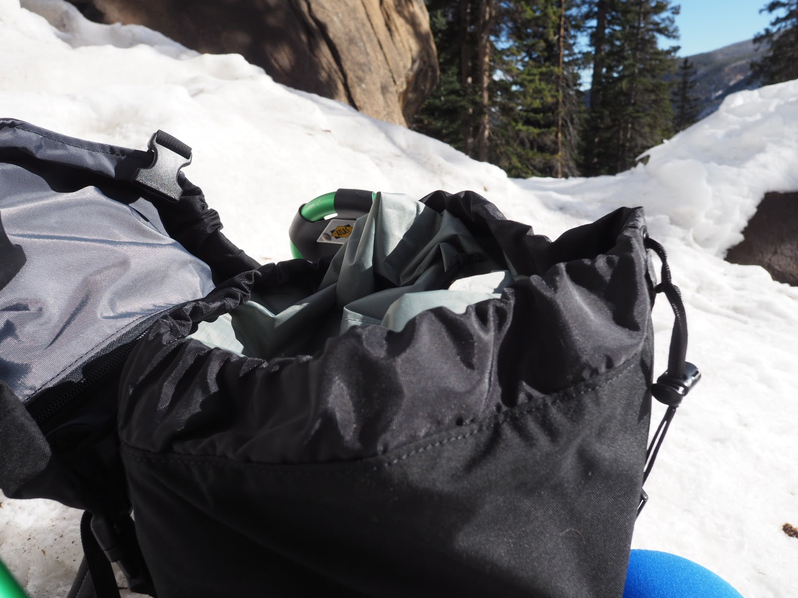 Review Cold Cold World Valdez Red Rocks Review