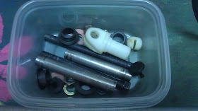 cleaning car parts in ultrasonic cleaner
