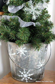 12 Days of DIY Christmas Ideas 12 Days of DIY Christmas Ideas