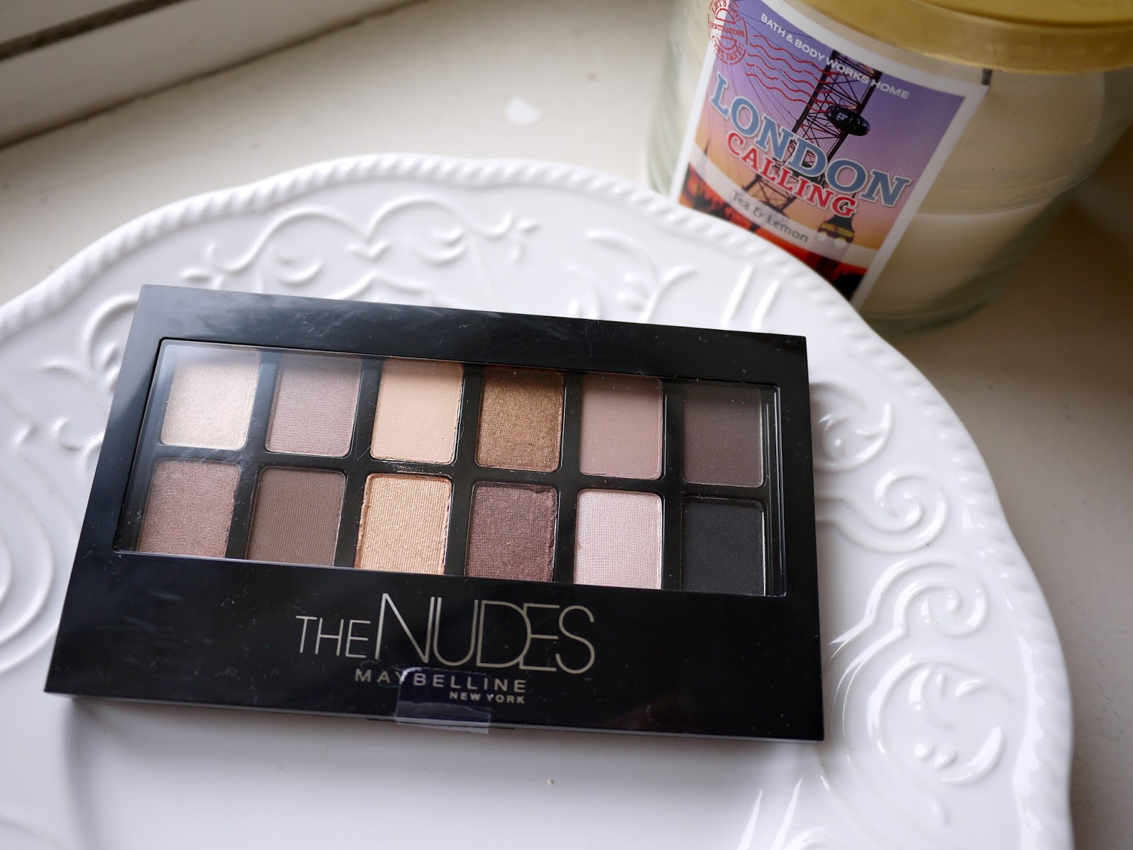 Maybelline The Nudes Palette Review