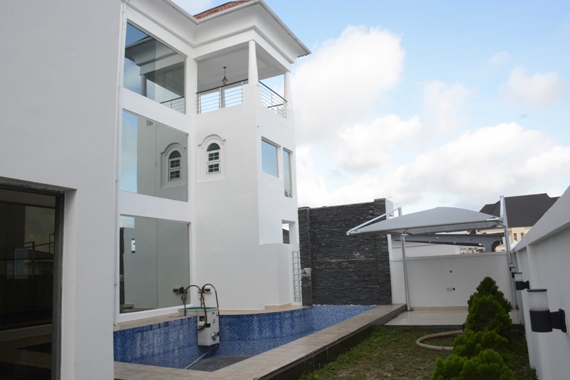 Selfmade: Linda Ikeji Shares Photos Of Her Banana Island Mansion; Talks  About Runs Girls Work - Gistmania