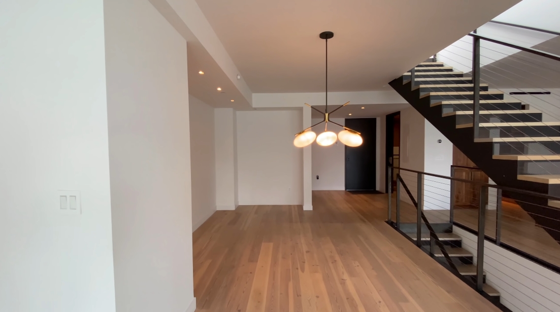 Tour 90 Fuman St. #1010, Brooklyn Luxury Penthouse vs. 42 Interior Design Photos