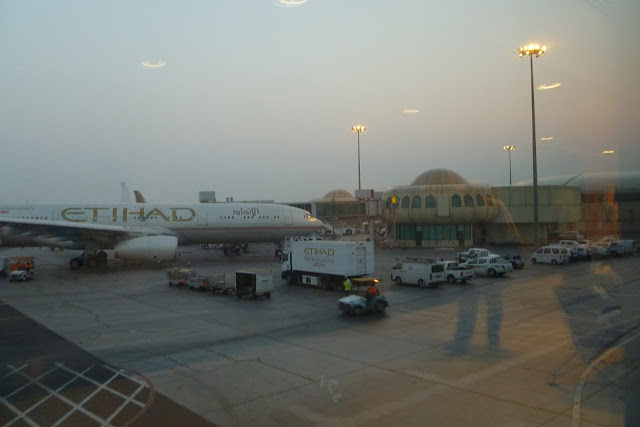 Zjednoczone Emiraty Arabskie - Abu Dhabi - lotnisko