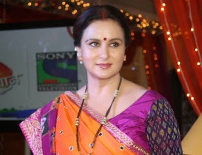 Poonam Dhillon HD Wallpaper