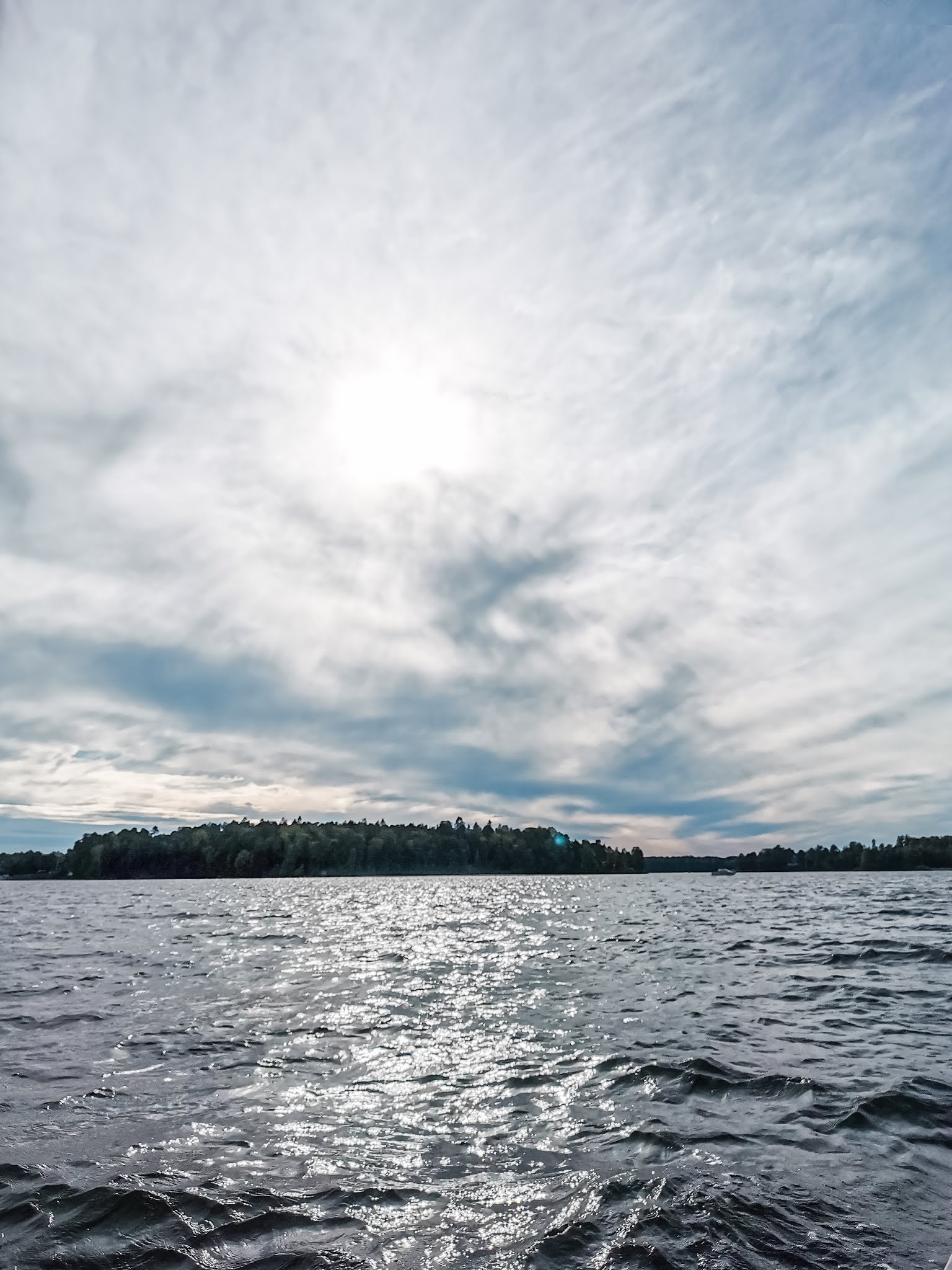 Big mamas home by Jenni S. Kesän viimeinen veneretki Big mamas home by Jenni S. Kesän viimeinen veneretki