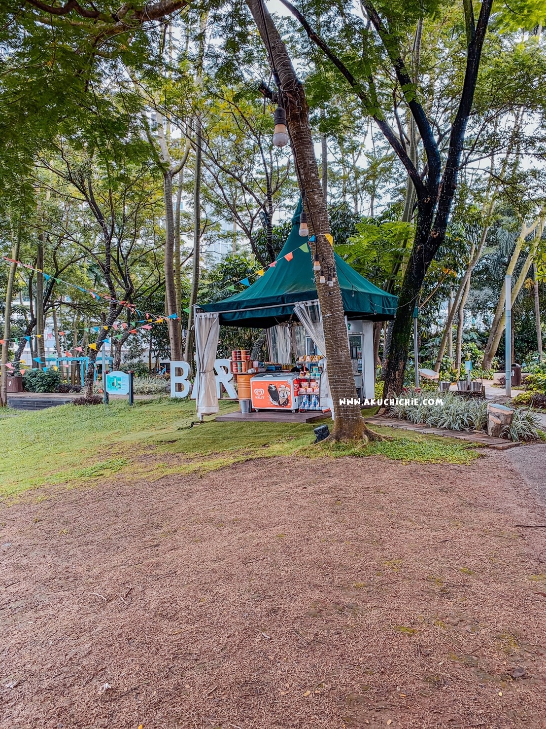 akuchichie bermain ke scientia square park saat pandemi