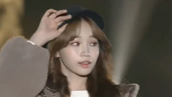 베레모 박제해야하는 아이즈원 채원.jpgif | 인스티즈