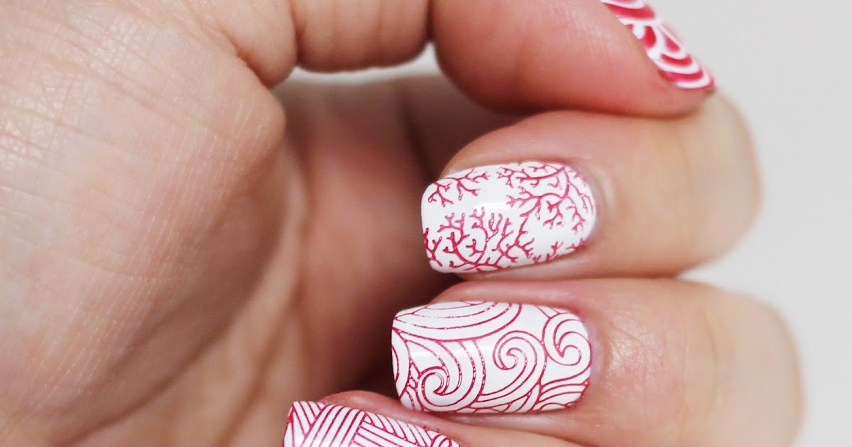 Nails of the Day: A Vision of Red Prints | Makeup Withdrawal