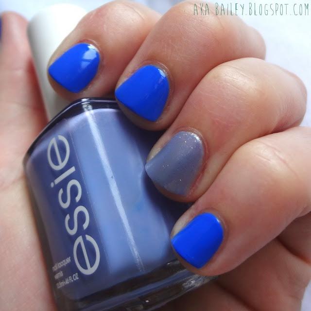 Sally Hansen Pacific Blue with Lapiz of Luxury Accent nail