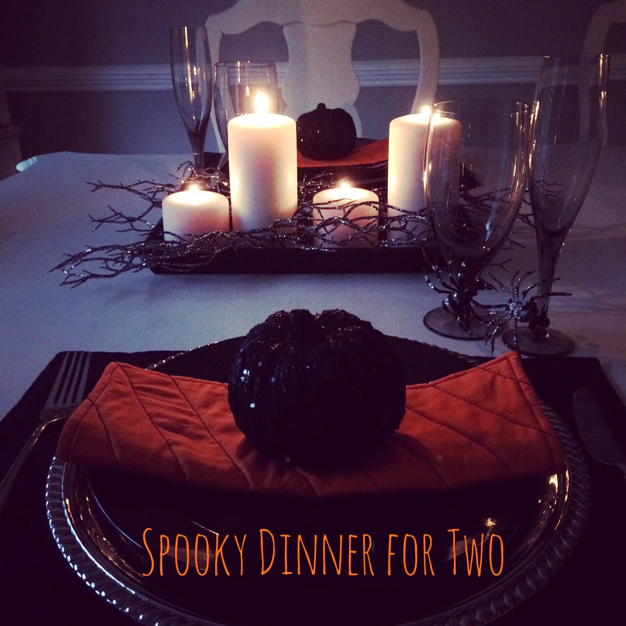 Loves The Find: Spooky Dinner for Two