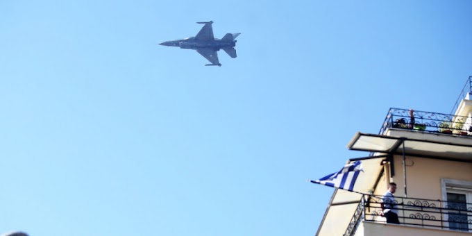  Εορτασμοί 28ης Οκτωβρίου: Διελεύσεις μαχητικών, πτήσεις ελικοπτέρων και πολεμικά πλοία στα λιμάνια -Σε όλη την Ελλάδα   