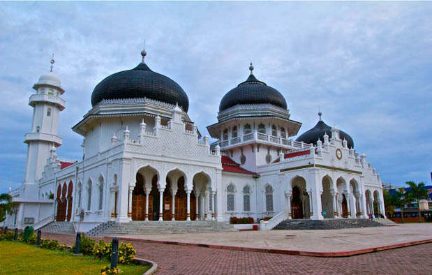 6 Peninggalan Sejarah Islam di Indonesia  beserta  Gambarnya 