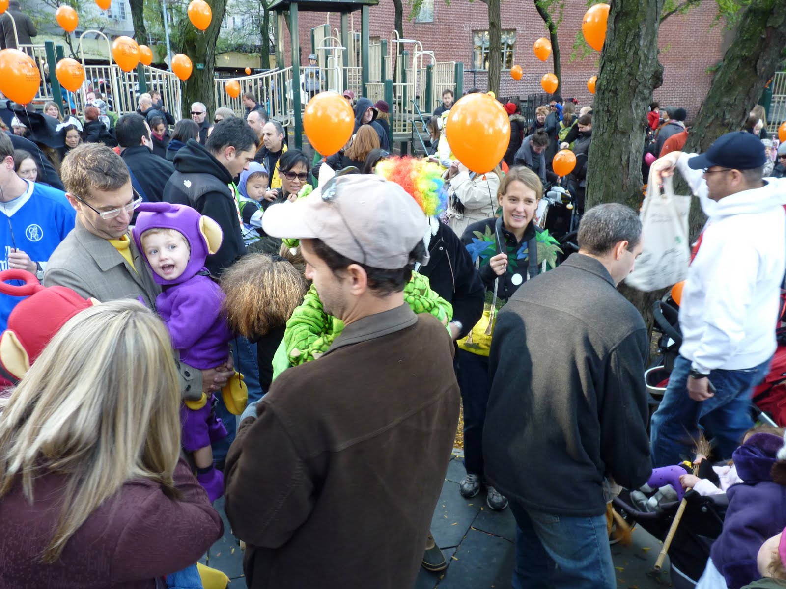 mcbrooklyn Big Crowd for Brooklyn Heights Halloween Parade