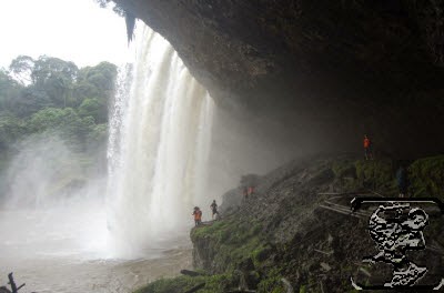 Air Terjun Melanggar