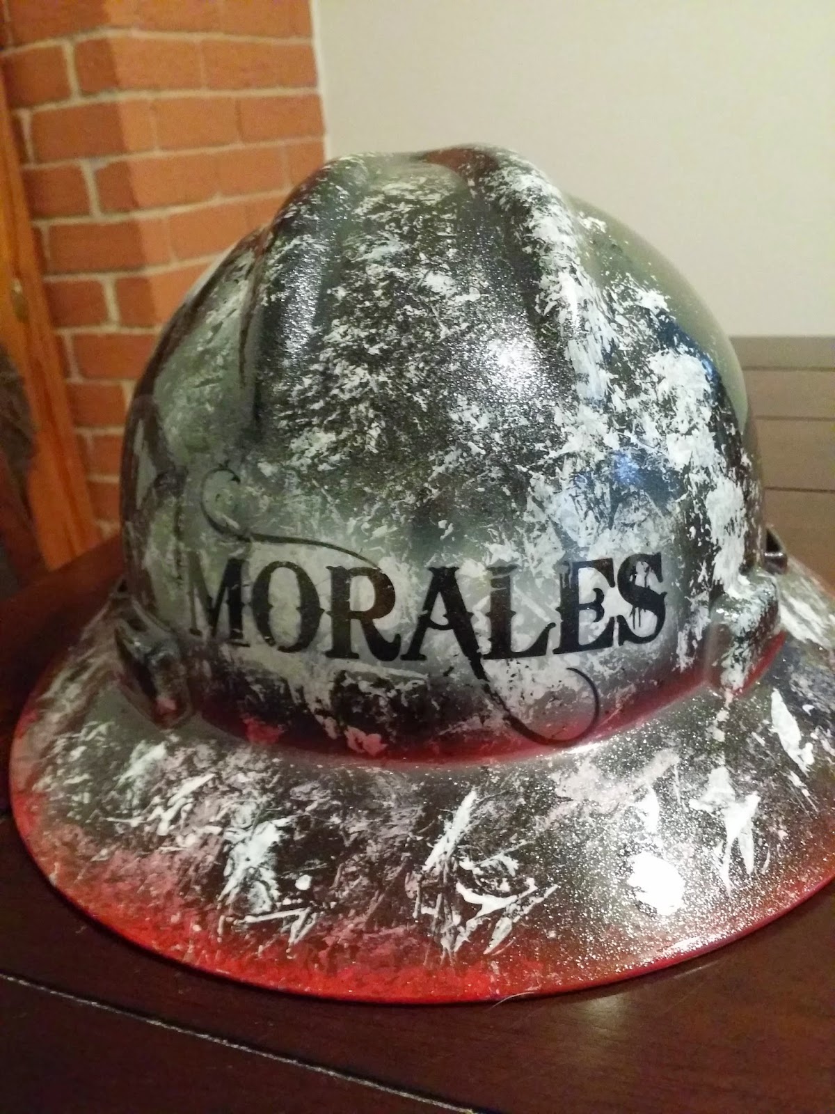 Zimmer DesignZ Custom Paint Custom Hard Hat for the Oilfield painted