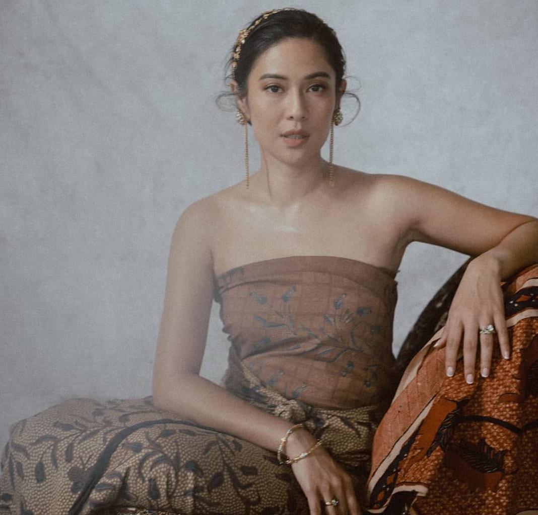 Cara Berpakaian Orang Jawa Kuno