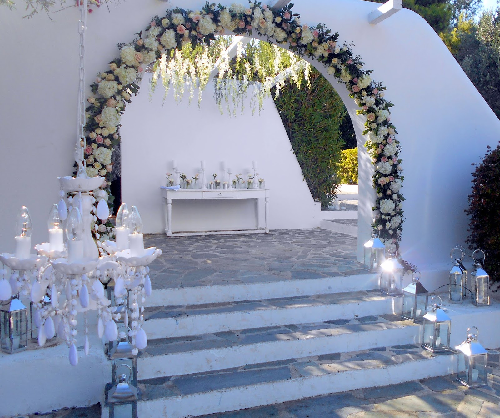 WEDDING FLOWERS GREECE WEDDING IN GREECE