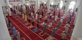 Lima Bulan Tutup, Masjid-masjid Aljazair Terima Jamaah Lagi