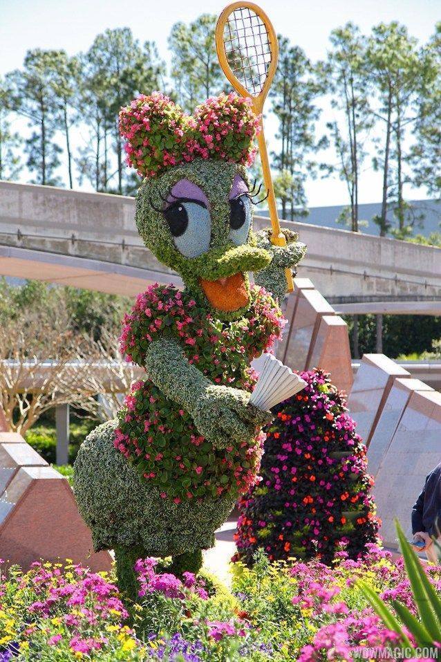 Disney Gardens Character photofun 4 u com