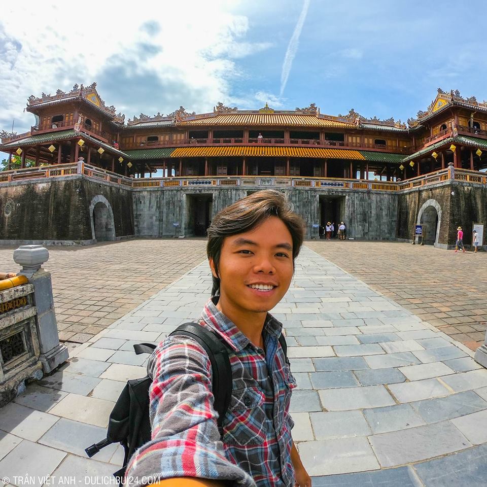 Top 30 + Blogger du lịch nổi tiếng ở Việt Nam đáng để theo dõi