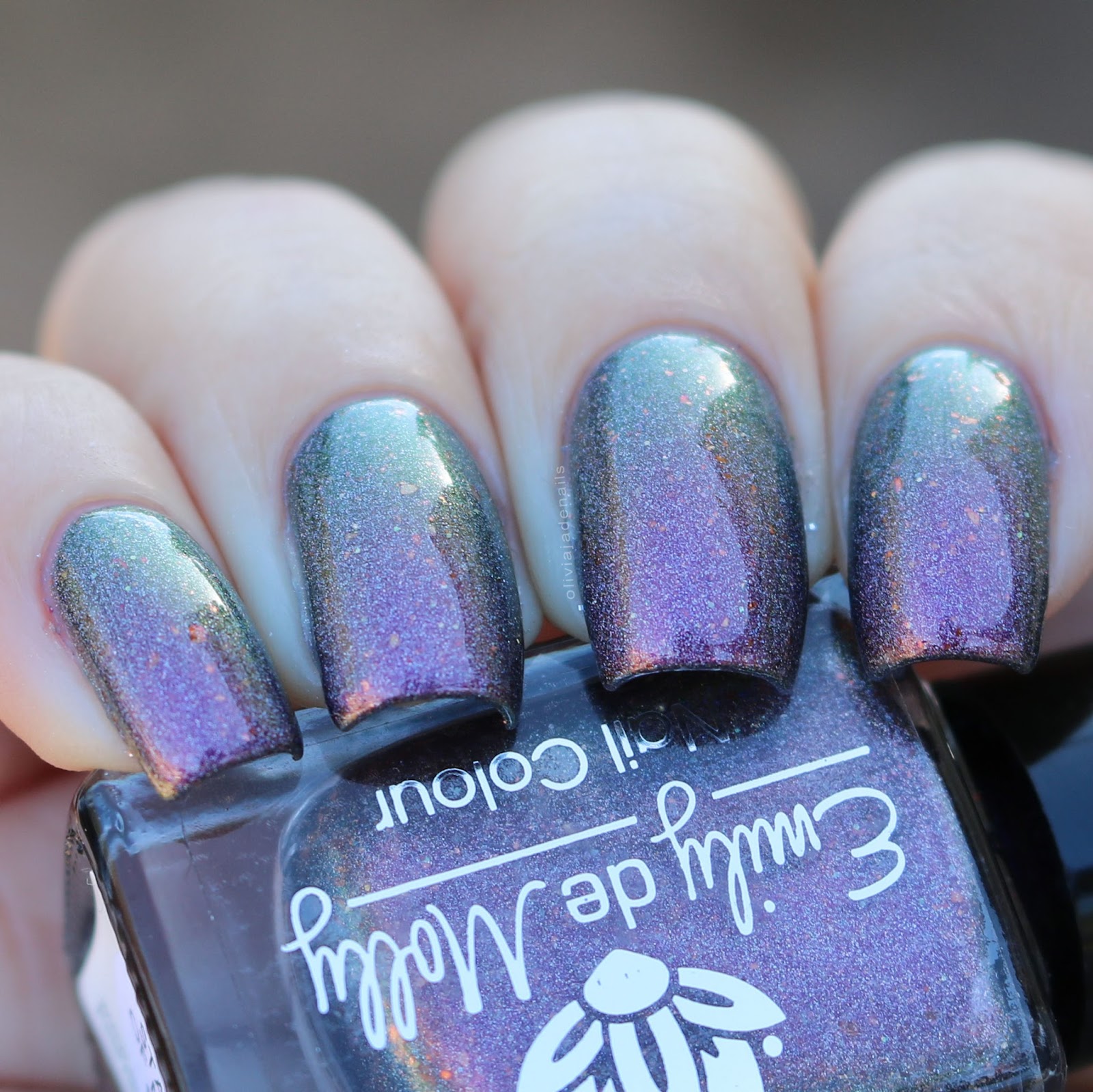Emily de Molly State Of Mind swatched by Olivia Jade Nails