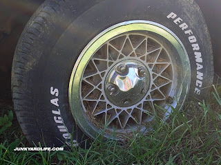 Original custom urethane/steel wheels on the 1978 Camaro Type LT.