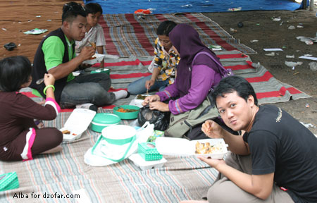 Makan-makan, lapar