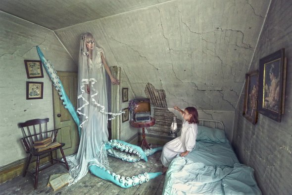 Karen Jerzyk arte fotografia surreal fashion macabra vintage sonhos sombrio fantasia terror