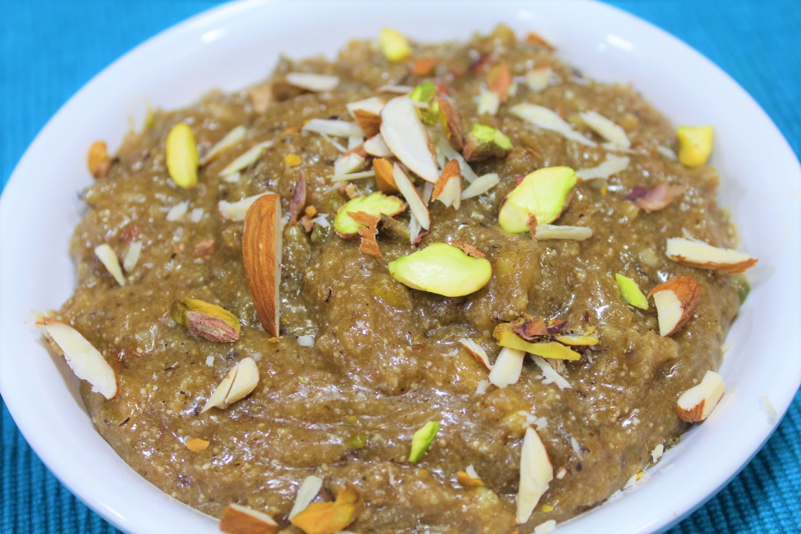 Gundar Ni Pend Gundar Pak Healthy Winter Recipe