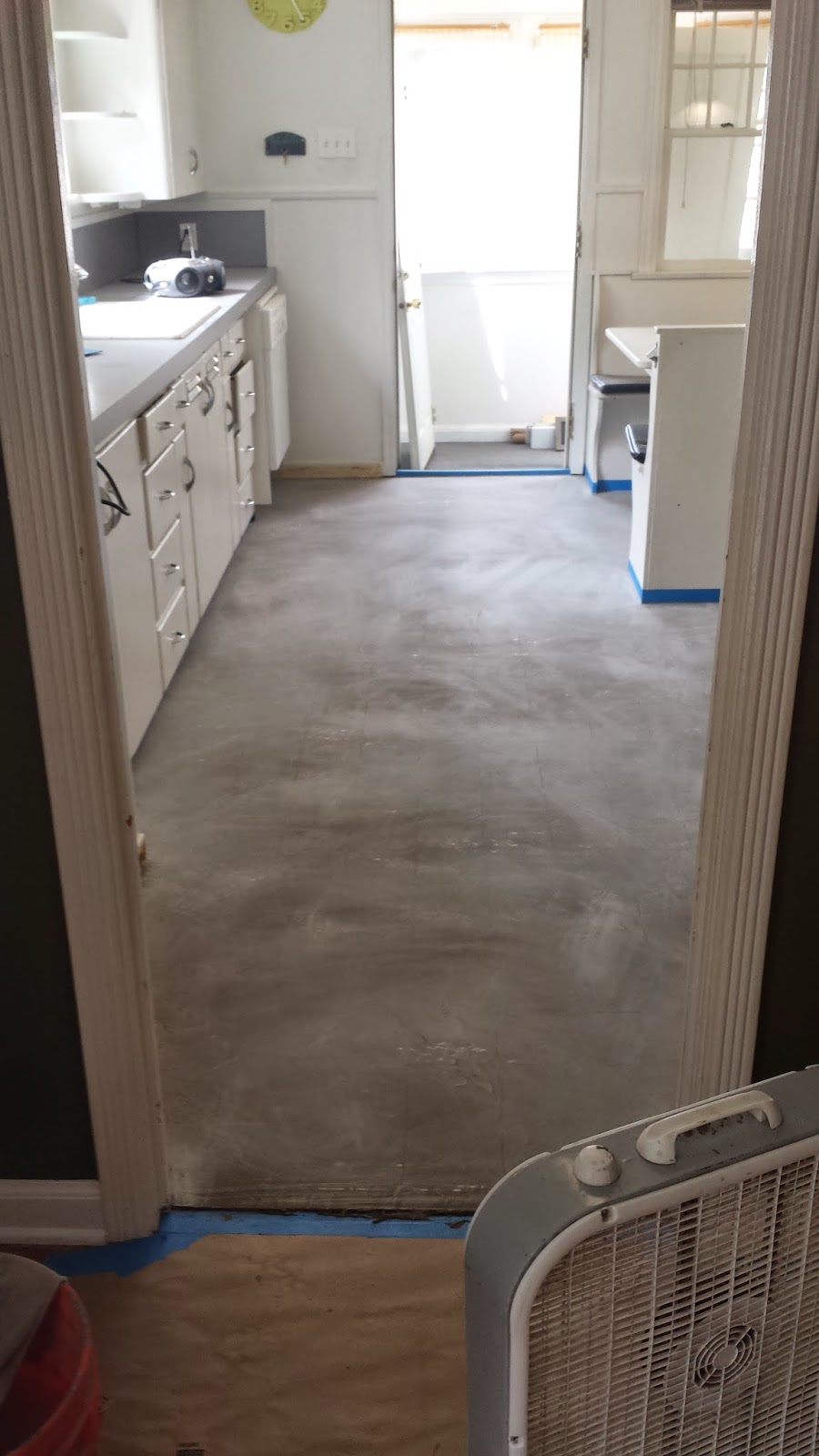 One Step Further Kitchen Installed With Marmoleum Real Dandelion 3225 one-step-further-kitchen-installed-with-marmoleum-real-dandelion-3225