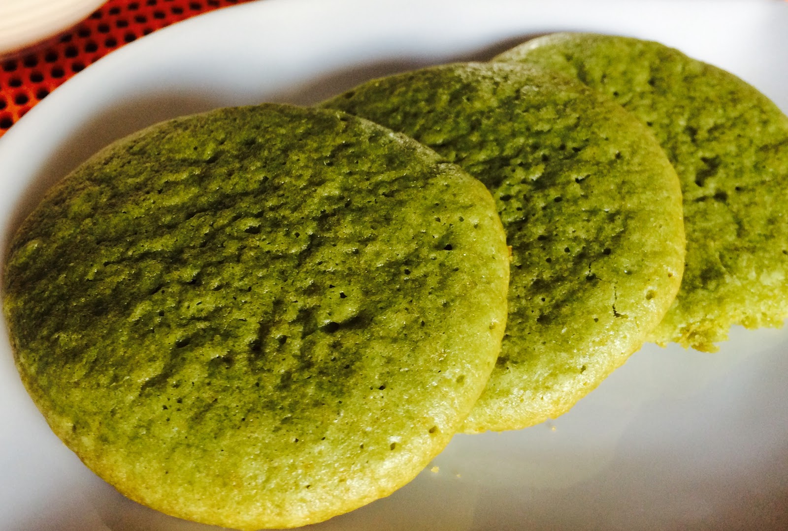 The Jersey Momma Easy Matcha Green Tea Cookies Recipe and Teapot Review