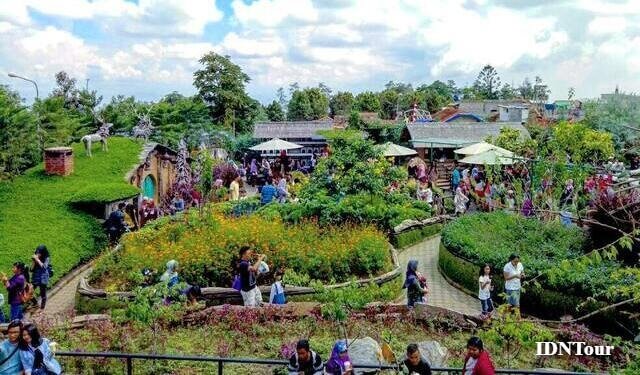 10 Must Visit Tourist Attractions in Bandung