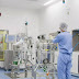 Εμβόλιο της Pfizer: Εικόνες μέσα από το εργαστήριο παραγωγής του
