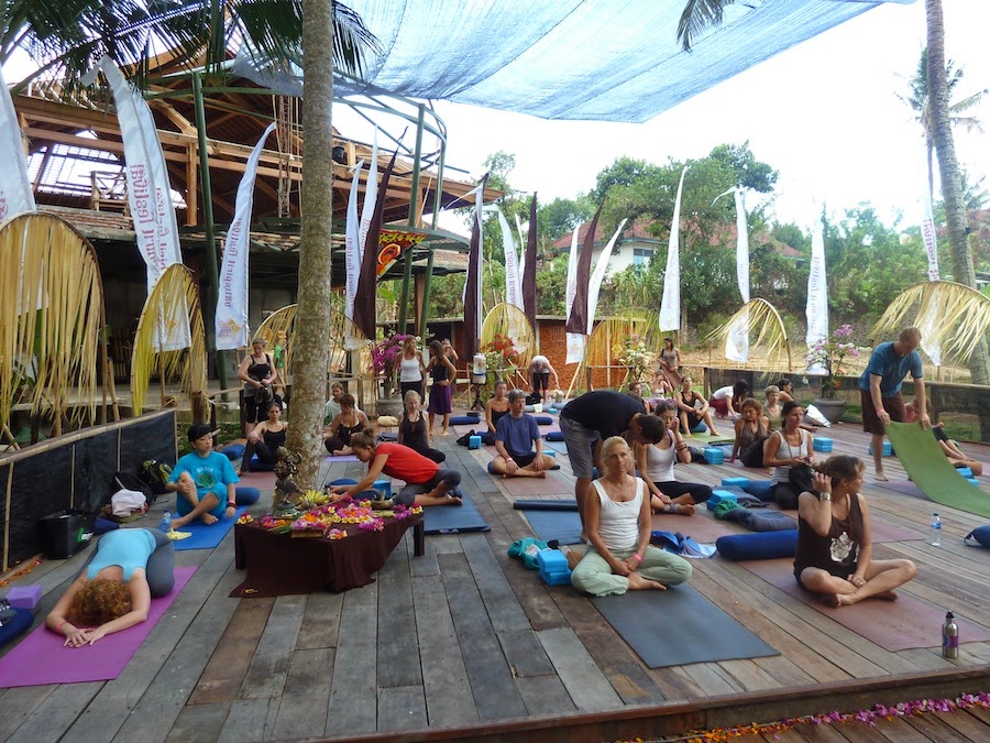 Yoga retreat in Bali and find peace within yourself